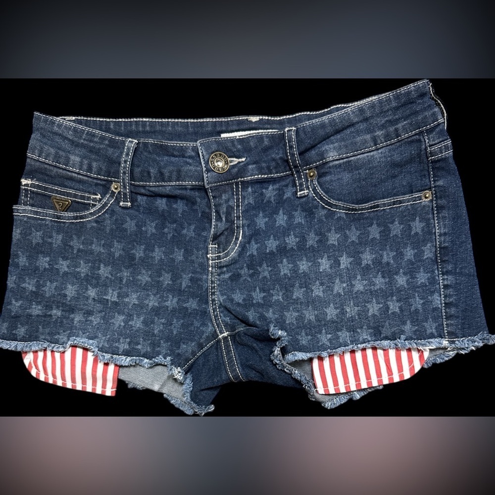 Guess USA Denim Red/White/Blue cutoffs. patriotic Stars and Stripes pattern 🇺🇸​